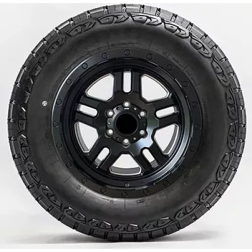 Compasal Grindor R/T 235/75 R15 110/107Q