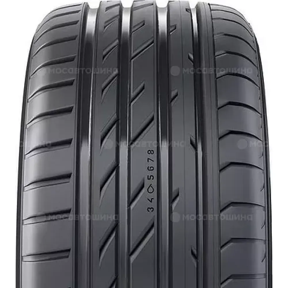 Nokian Hakka Black 245/40 R17 95Y XL