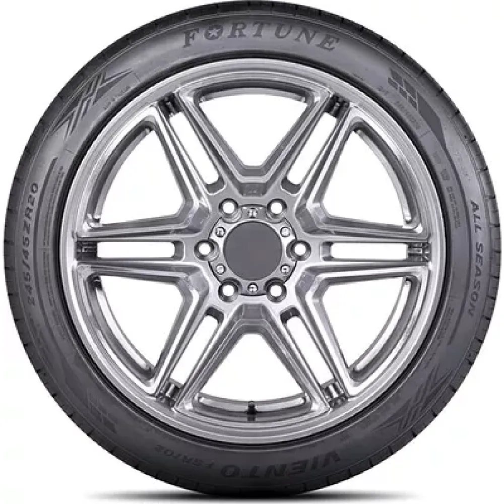 Fortune FSR-702 235/45 R18 98Y XL