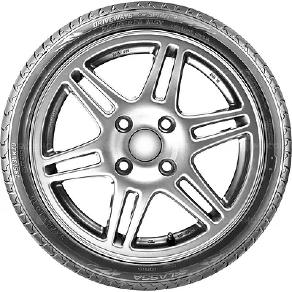 Lassa Driveways Sport+ 245/40 R17 95Y